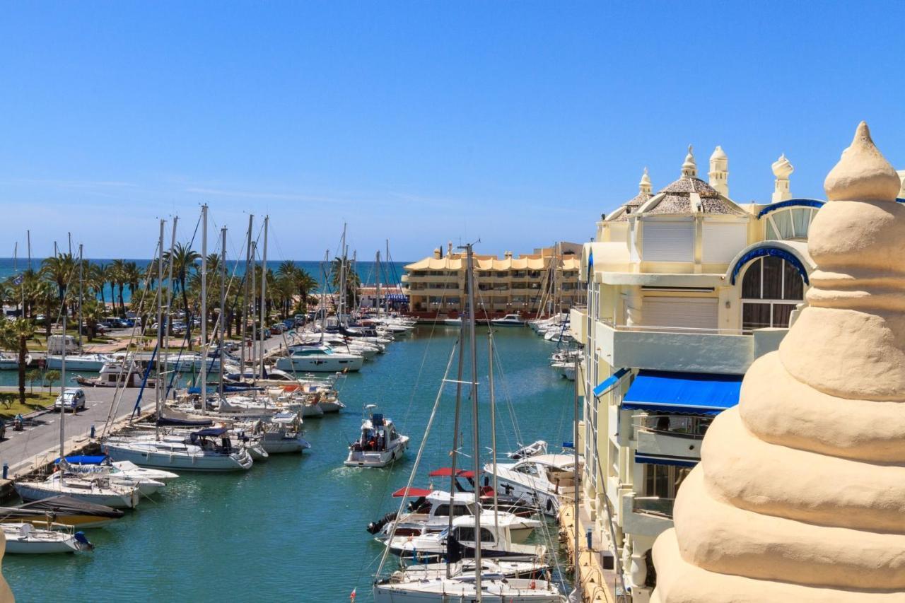 شقة Puerto Marina بينالماذينا المظهر الخارجي الصورة